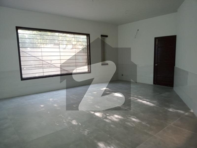 Well Maintained Renovated 300 Yard Banglow Rent DHA Phase 4