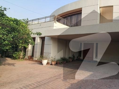 1 Kanal Slightly Use Home At Prime Location Is Available For Sale In Dha Phase 4 Lahore DHA Phase 4