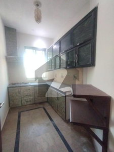 10 marla upper portion for rent in sector b bahria town lahore Bahria Town Shaheen Block