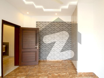 12 MARLA FULL BASEMENT SLIGHTLY USED HOUSE AVAILABLE FOR SALE IN DHA PHASE 8 DHA Phase 8 Ex Air Avenue