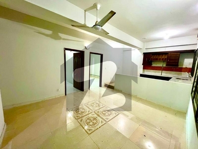 3 BEDROOM FLAT FOR RENT F-17 ISLAMABAD ALL FACILITY AVAILABLE F-17