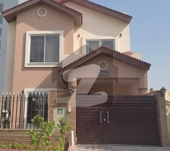 3 Bedrooms Luxury Villa For Sale In Bahria Town Precinct 11-B Bahria Town Precinct 11-B