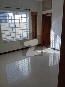 4 marla ground portion available for rent in g13 Islamabad in a very good condition G-13