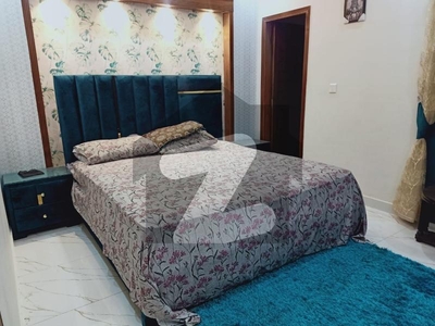 5 marla brand new luxury furnished house available in bahria town lahore Bahria Town Sector C