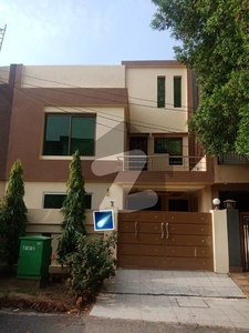 5 Marla House For Sale At Very Ideal Location In Bahria Town Lahore Bahria Town Sector D