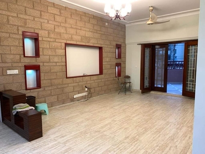500 Yd² House for Sale In DHA Phase 6, Karachi