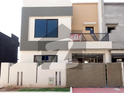 A Prime Location 5 Marla House Located In Bahria Town Phase 8 - Ali Block Is Available For sale Bahria Town Phase 8 Ali Block