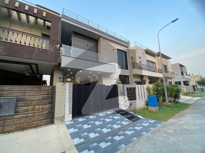Defence phase 9 twn 5 marla house for sale DHA 9 Town Block B