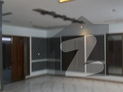 Double Storey 240 Square Yards House Available In Gulshan-E-Iqbal - Block 5 For Sale Gulshan-e-Iqbal Block 5