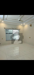 HOUSE For Rent 30*60 IN G13 ISLAMBAD G-13