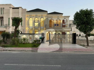 Spanish 10 Marla Luxury House Available For Sale In Tulip Block Sector C Bahria Town Lahore Bahria Town Tulip Block