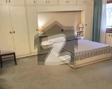 Well maintained apartment is available for sale ideal for family living Clifton