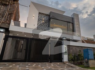10 Marla Brand New Modern House DHA 11 Rahbar Phase 1 Block D
