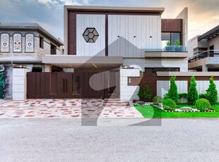 1 KANAL MODERN DESIGNE TOP LOCATION BUNGLOW DHA LAHORE DHA Phase 4