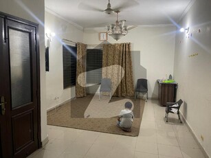 10 Marla 05 Bedroom House Available For Rent In Askari 10 Sector C Lahore Askari 10 Sector C