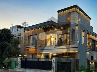 10 Marla Brand New Luxury House for Rent in Bahria town Bahria Town Sector C