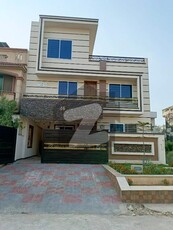 8 MARLA 30X60 BRAND NEW LUXURY SOLID HOUSE FOR SALE PRIME LOCATION G13 ISB G-13