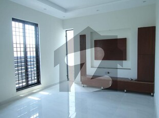 ONE KANAL BRAND NEW UPPER PORTION FOR RENT IN DHA PHASE 3 AT LAHORE DHA Phase 3 Block W