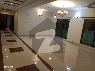 ASKARI 11 BRAND NEW 10 MARLA 3 BEDROOM APARTMENT AVAILABLE FOR SELL Askari 11