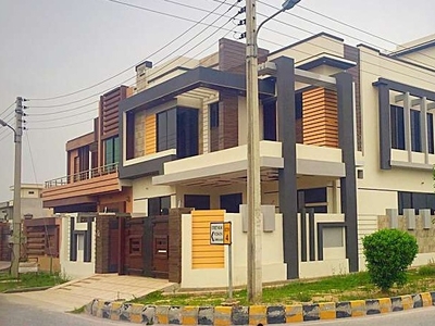 10 Marla Brand New House For Sale In Canal View Gujranwala