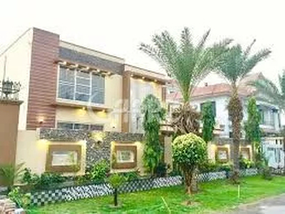 2 Kanal House for Sale in Lahore Phase-1 Block M