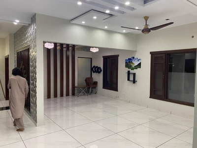 500 square yard banglow for sale Main Ittehad