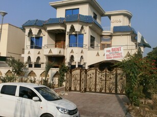 2 Kanal House for Sale in Faisalabad Block D