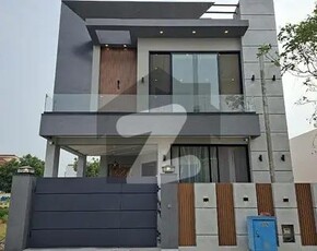 5 Marla Brand New Luxurious Stylish Ultra Modern Designer House for Rent in DHA phase 9 Town Lahore DHA 9 Town