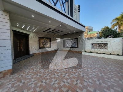 1 Kanal Ultra Modern Luxury Bungalow For Sale In Valencia Housing Society Lahore Valencia Housing Society