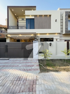 10 Marla Designer House With Mini Commercial And Park In The Street Bahria Town Phase 3