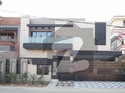 10 Marla House For Sale In Punjab Coop Housing Society Lahore Punjab Coop Housing Society