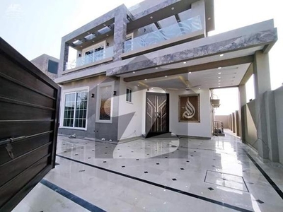 10 Marla Modern Design House In Phase 6 For Sale DHA Phase 6