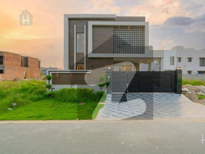 10 Marla Slightly Used Double Unit Modern House For Sale DHA Phase 5