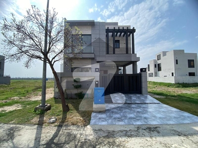100% Orignal Add 5 Marla Full Basement Modern Design House For Sale In DHA 9 Town DHA 9 Town