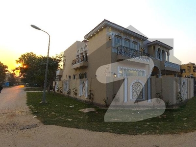 130ft Main Road 7 Beds With Basement Brand New Spanish House For Sale In DHA Phase 8 Ex Air Avenue. DHA Phase 8 Ex Air Avenue
