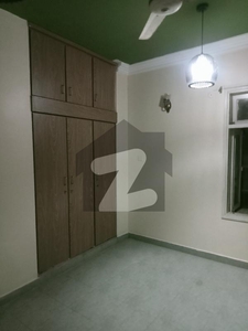 3 Bed DD First Floor Portion Well Maintained Available For Urgent Rent Gulshan-e-Iqbal Block 13/D-1