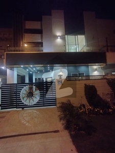 3 BEDS 5.5 MARLA PRIME LOCATION HOUSE FOR SALE IN DHA PHASE 5 BLOCK D DHA Phase 5 Block D