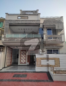 30x60 Full house For rent in G-13 at best location with G-13