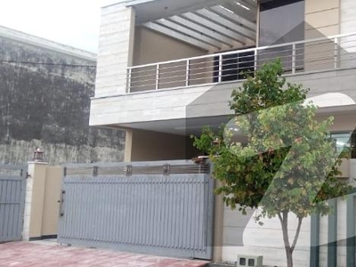 30x70 Beautiful Portion , 3 Bed Attached Bath In D-17 D-17