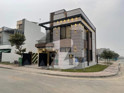 5 Marla Architect Designer House For Sale Hot Location Bahria Town Jinnah Block