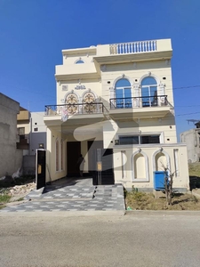 5 MARLA BRAND NEW BEAUTIFUL HOUSE FOR SALE HOT LOCATION IN KHAYANBAN-E-AMIN Khayaban-e-Amin