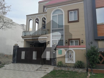 5 MARLA BRAND NEW HOUSE FOR SALE IN VERY REASONABLE PRICE Bahria Town Umar Block