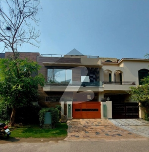 5 Marla Slightly Used Modern Design Bungalow For Sale DHA Phase 5