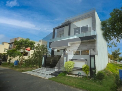 Estate Experts offer 5 Marla modren design house for sale DHA 9 Town Block C