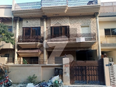 *G,9/3- 30*50- FULL HOUSE FOR RENT 4 BED ATTACHED BATH DD 1 KITCHEN SERVANT RENT DEMAND 1.50.000* G-9/3