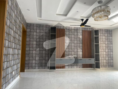 House In Bahria Town Phase 8 - Usman Block Rawalpindi Bahria Town Phase 8 Usman Block