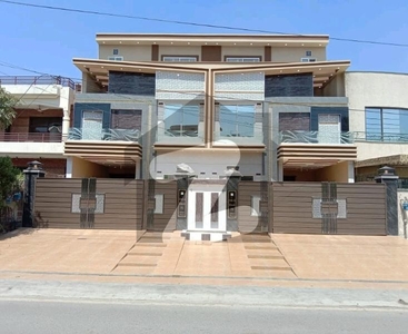 House Sized 10 Marla Available In Johar Town Phase 1 Block F2 Johar Town Phase 1 Block F2