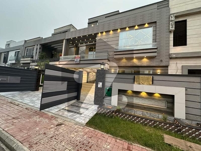 Luxurious Designer 10 Marla brand new House For Sale in Bahria Town Lahore Bahria Town Sector F