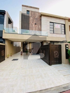 Luxurious Designer 10 Marla Semi Furnished House For Sale in Bahria Town Lahore Bahria Town Jasmine Block