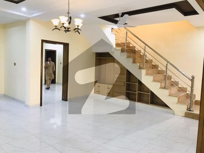 Overseas 2 10 Marla Slightly Used House For Sale Gas Installed Neat Clean Condition Near To Mosque Commercial Park Bahria Greens Overseas Enclave Sector 2